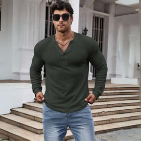 Camisa Masculina com Botão e Meia Abertura Manga Longa