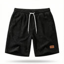 Bermuda Masculina em Veludo Cotelê Leve - Modelo Archie - Dom Conrado