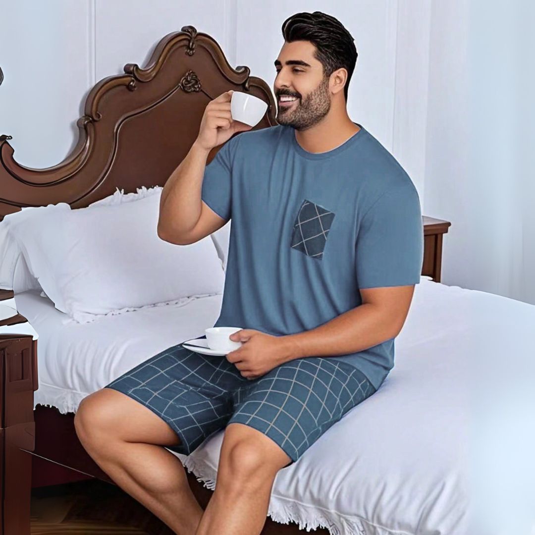 Pijama Masculino Plus Size Conjunto Camiseta e Shorts - Homem Conforto - Dom Conrado