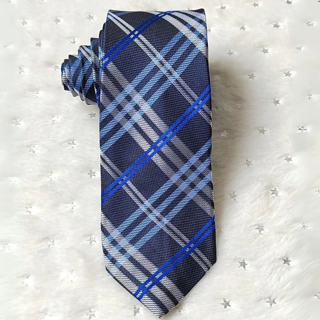 Gravata Social Masculina Xadrez Gregory - Estilo e Conforto para o Homem Moderno