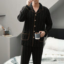 Pijama Masculino de Luxo em Malha Respirável com Botões - Nostrade | Dom Conrado