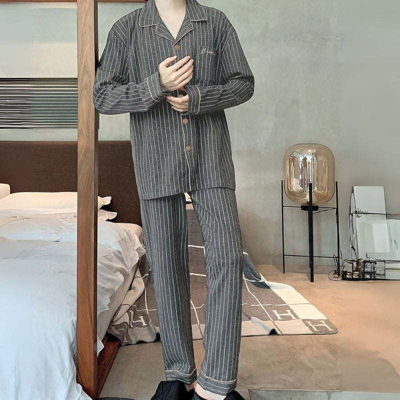 Pijama Masculino de Luxo em Malha Respirável com Botões - Nostrade | Dom Conrado