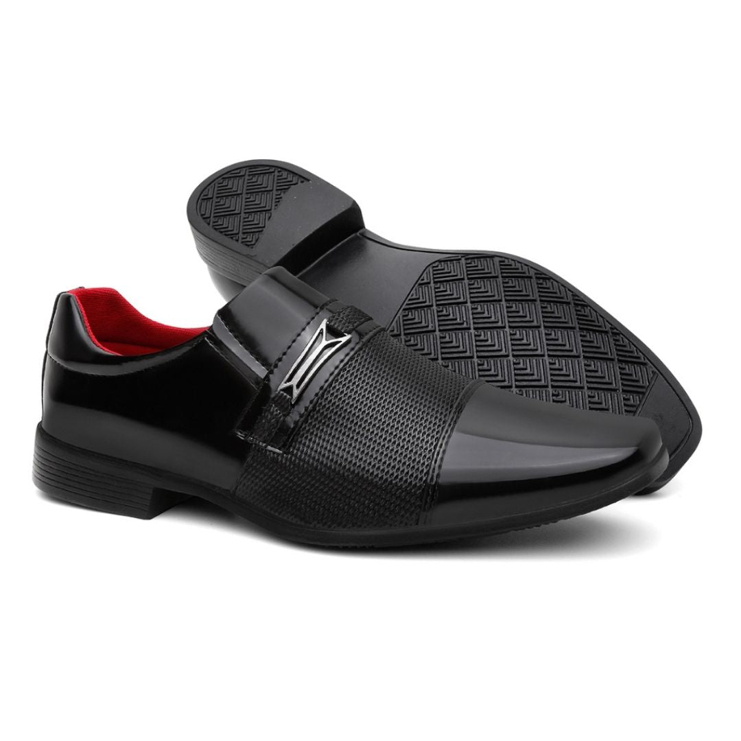 Sapato Social em Verniz com Fivela - Izuko | Dom Conrado