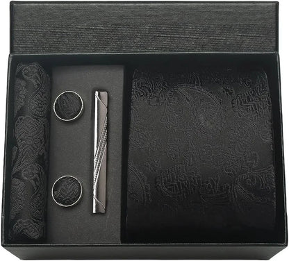 Conjunto Gravata Masculina em Seda com Lenço, Abotoadura e Clipe